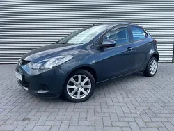 Grijs Gebruikt 2009 Mazda 2 Hatchback | € 2.999 (Eerlijke prijs)