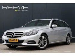 Grijs Gebruikt 2015 Mercedes E200 Stationwagen | € 19.950 (Eerlijke prijs)