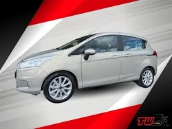 Grijs, metallic lak Gebruikt 2017 Ford B-MAX Titanium MPV | € 11.450 (Eerlijke prijs)