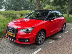 Rood Gebruikt 2014 Audi A1 Admired Hatchback | € 9.950 (Eerlijke prijs)