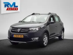Grijs, metallic lak Gebruikt 2016 Dacia Sandero Stepway Hatchback | € 5.945 (Goede deal)