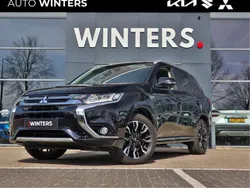 Zwart Gebruikt 2017 Mitsubishi Outlander P-HEV Instyle SUV | € 22.845 (Eerlijke prijs)