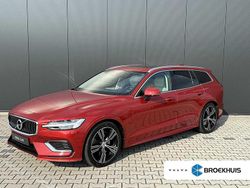 Rood Gebruikt 2018 Volvo V60 Inscription Stationwagen | € 31.940