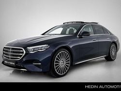 Blauw Nieuw 2025 Mercedes E300 Exclusive Sedan | € 88.400 (Eerlijke prijs)