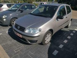 Grijs Gebruikt 2004 Fiat Punto Active Hatchback | € 2.500 (Iets duurder)