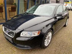 Zwart Gebruikt 2009 Volvo S40 Summum Sedan | € 10.945