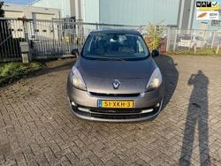 Grijs Gebruikt 2012 Renault Grand Scénic III Bose Edition MPV | € 4.500 (Goede deal)