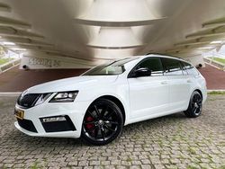 Wit Gebruikt 2018 Skoda Octavia Business Line Stationwagen | € 22.950 (Iets duurder)