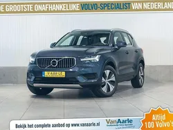 Blauw, metallic lak Gebruikt 2022 Volvo XC40 Inscription SUV | € 24.450 (Super prijs)