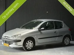 Grijs Gebruikt 2006 Peugeot 206 Hatchback | € 1.499 (Eerlijke prijs)