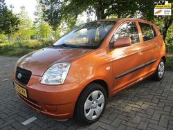 Oranje Gebruikt 2008 Kia Picanto Light Hatchback | € 1.250 (Eerlijke prijs)