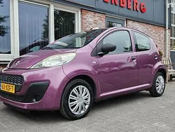 Paars Gebruikt 2012 Peugeot 107 Access Hatchback | € 3.150 (Eerlijke prijs)