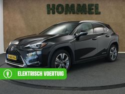 Zwart Gebruikt 2020 Lexus UX 300e Luxury Line SUV | € 21.445