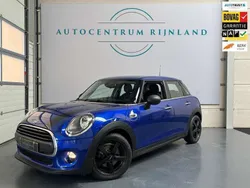Blauw Gebruikt 2019 Mini ONE Salt Hatchback | € 16.999 (Eerlijke prijs)