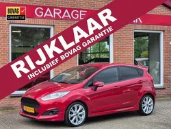 Rood Gebruikt 2017 Ford Fiesta ST-Line Hatchback | € 12.000 (Eerlijke prijs)