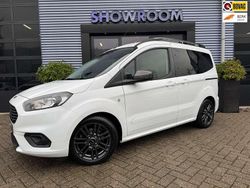 Wit Gebruikt 2019 Ford Tourneo Courier Titanium MPV | € 13.900 (Eerlijke prijs)