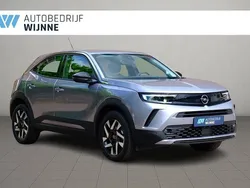 Grijs Gebruikt 2024 Opel Mokka Elegance SUV | € 24.950 (Eerlijke prijs)