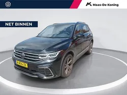 Zwart, metallic lak Gebruikt 2023 VW Tiguan Business+ SUV | € 42.940 (Eerlijke prijs)