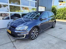 Blauw Gebruikt 2015 VW Golf VII GTE Hatchback | € 12.750 (Eerlijke prijs)