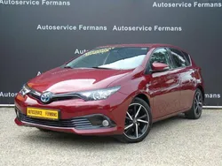 Rood Gebruikt 2018 Toyota Auris Edition Hatchback | € 14.899 (Eerlijke prijs)