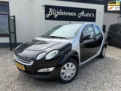 Grijs Gebruikt 2004 Smart ForFour Pulse Hatchback | € 1.750 (Iets duurder)