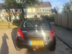 Zwart Gebruikt 2009 Suzuki Swift Hatchback | € 2.750 (Goede deal)