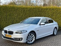 Wit, metallic lak Gebruikt 2016 BMW 520 Executive Sedan | € 19.995 (Eerlijke prijs)