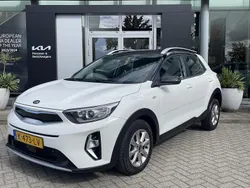 Wit Gebruikt 2021 Kia Stonic SUV | € 17.950 (Eerlijke prijs)