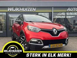 Rood Gebruikt 2015 Renault Captur SUV | € 7.950 (Goede deal)