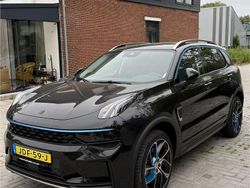 Zwart Gebruikt 2023 Lynk & Co 01 SUV | € 25.950 (Goede deal)
