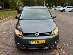 Grijs Gebruikt 2012 VW Touran Highline MPV | € 9.200 (Eerlijke prijs)