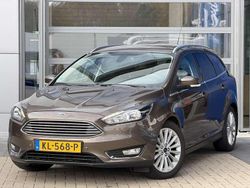 Bruin (metallic) Gebruikt 2016 Ford Focus Titanium Stationwagen | € 9.650 (Eerlijke prijs)