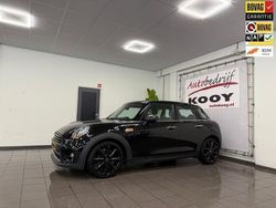 Zwart Gebruikt 2018 Mini ONE Hatchback | € 9.975 (Goede deal)