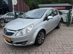 Grijs Gebruikt 2010 Opel Corsa Cosmo Hatchback | € 1.995 (Super prijs)
