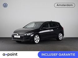Zwart Gebruikt 2022 VW Golf VIII Comfortline Hatchback | € 24.449 (Eerlijke prijs)