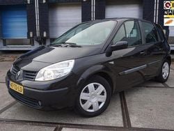 Zwart Gebruikt 2006 Renault Scénic II Business MPV | € 1.495 (Eerlijke prijs)