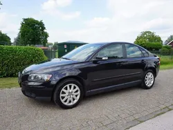 Zwart Gebruikt 2006 Volvo S40 Kinetic Sedan | € 2.950 (Eerlijke prijs)
