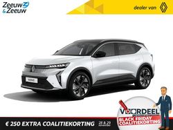 Twotone blanc nacré / noir étoilé Nieuw 2025 Renault Scénic Techno MPV | € 46.665 (Eerlijke prijs)