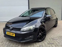 Zwart Gebruikt 2013 VW Golf VII Highline Hatchback | € 15.995 (Duur)