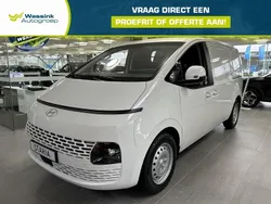 Wit Nieuw 2024 Hyundai Staria Van | € 25.880 (Eerlijke prijs)