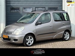 Grijs Gebruikt 2004 Toyota Yaris Verso Sol MPV | € 7.950 (Duur)