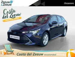 Blauw Gebruikt 2022 Toyota Corolla Hybrid Active Stationwagen | € 21.945