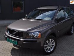 Bruin Gebruikt 2005 Volvo XC90 Executive SUV | € 15.650 (Iets duurder)