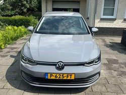 Grijs Gebruikt 2021 VW Golf VIII Life Stationwagen | € 19.995 (Super prijs)
