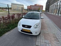 Wit Gebruikt 2010 Kia Picanto Hatchback | € 1.000 (Super prijs)