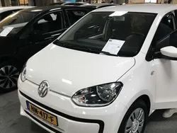 Wit Gebruikt 2015 VW up! Move Hatchback | € 4.000 (Super prijs)