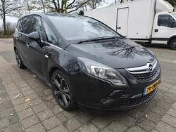 Zwart Gebruikt 2012 Opel Zafira Tourer Cosmo MPV | € 3.450 (Eerlijke prijs)