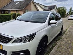 Wit Gebruikt 2018 Peugeot 308 MPV | € 7.300 (Super prijs)