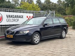 Blauw Gebruikt 2010 Volvo V70 Stationwagen | € 9.995 (Super prijs)