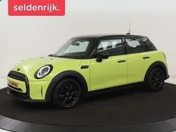 Geel Gebruikt 2023 Mini Cooper Hatchback | € 21.900 (Iets duurder)